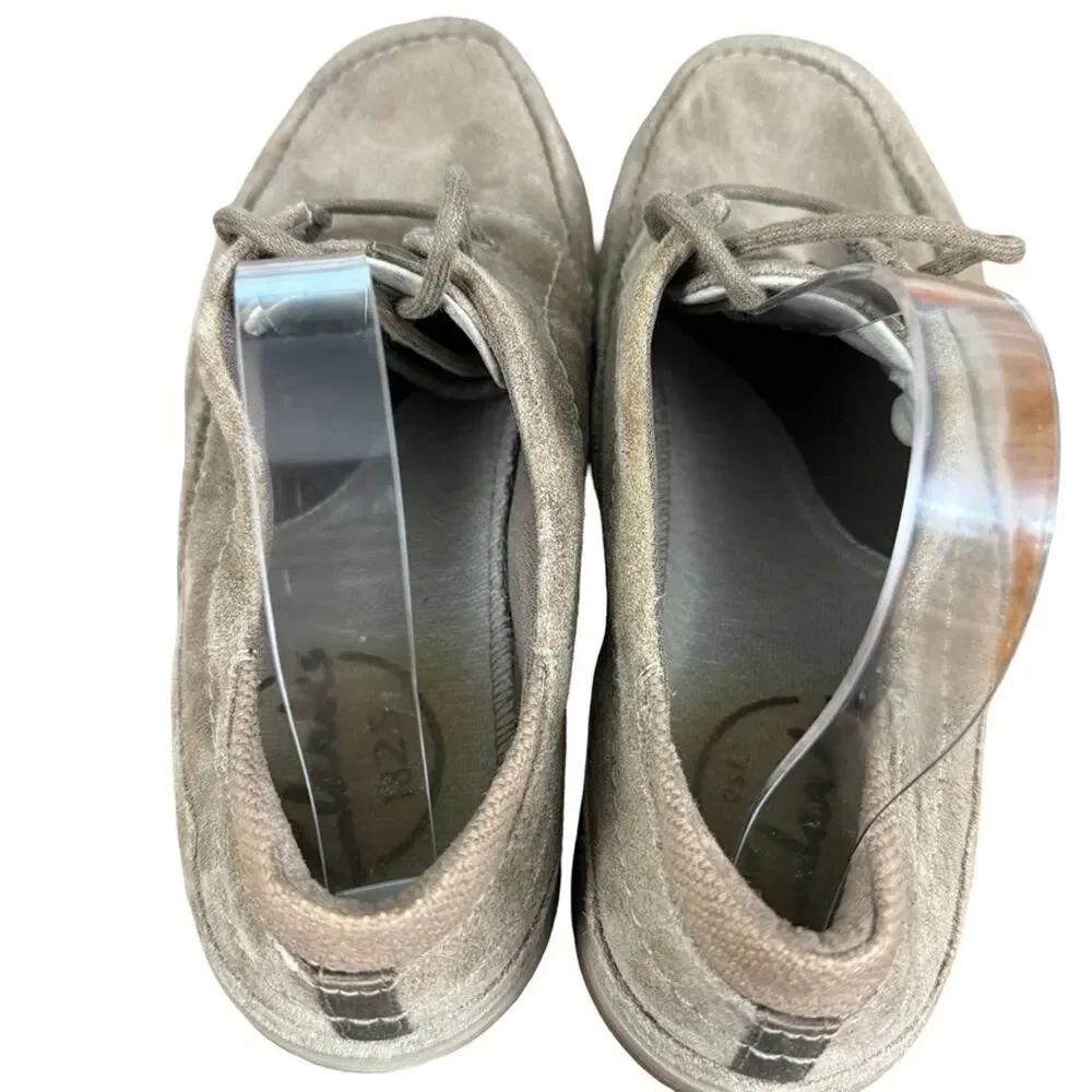 Clarks good used
